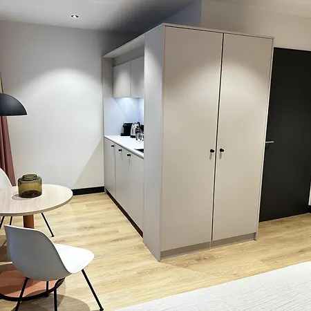 Ipartment Oper @home By Western